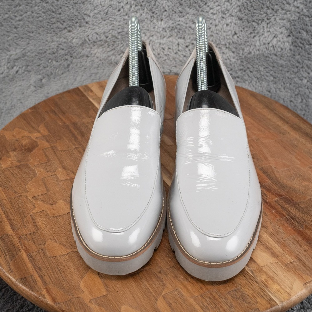 Vionic Kensley Women's Gray Patent Leather Loafer Size 7 - Picture 2 of 9
